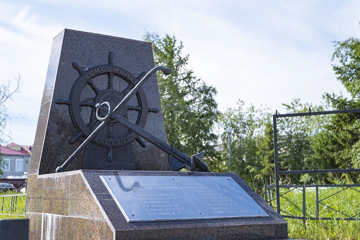 IIBR9827 2.jpg IIBR9827 2.jpg