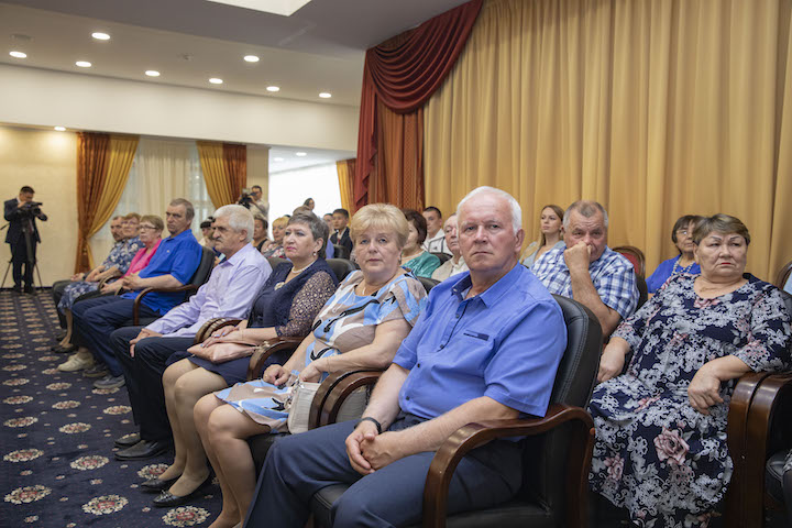 IIBR0740.jpg IIBR0740.jpg