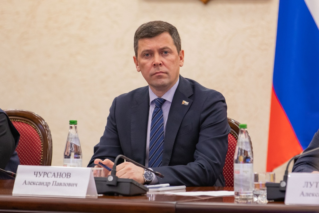 IIBR8549-Втекст.jpg