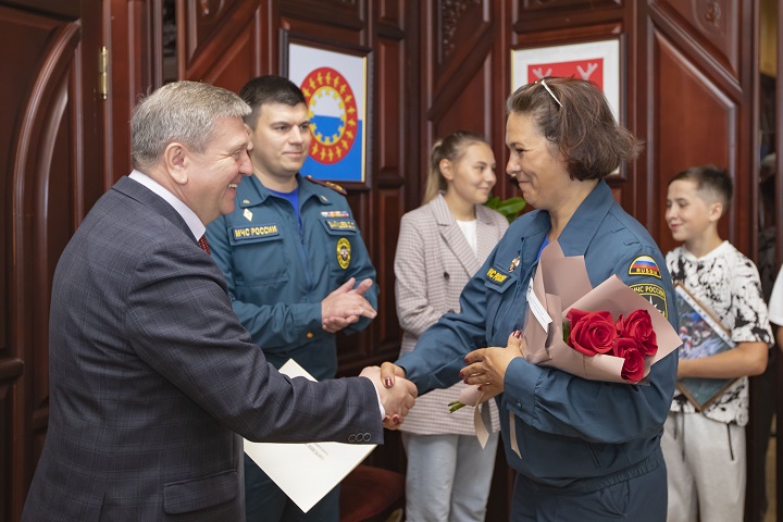 IIBR0335 2.jpg IIBR0335 2.jpg