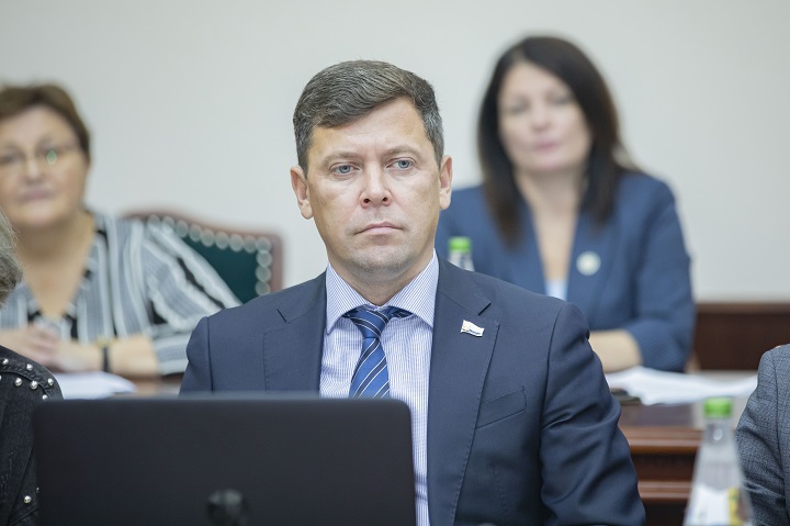 IIBR2085 2.jpg