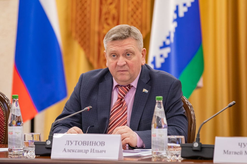 IIBR8508-Втекст.jpg IIBR8508-Втекст.jpg
