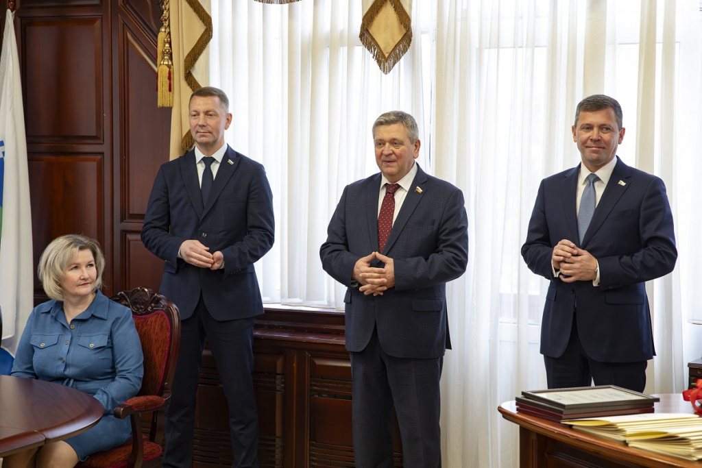 081A0322 в.jpg 081A0322 в.jpg
