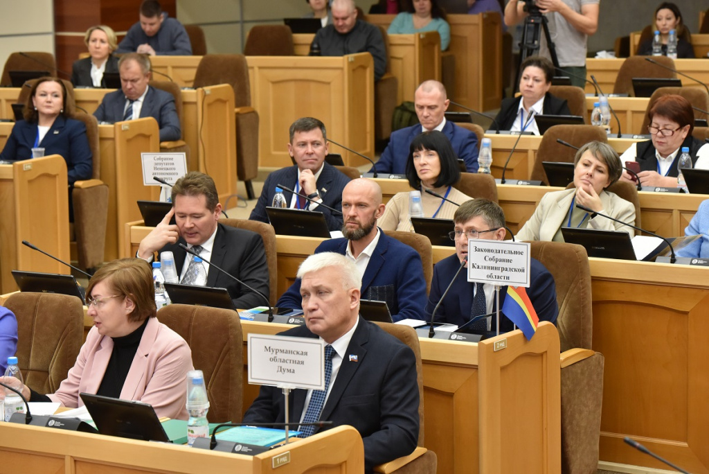 DEN_3823 2.jpg DEN_3823 2.jpg